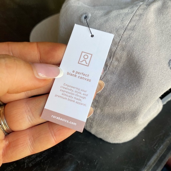 Rora Gray NWT Baseball Cap - Picture 9 of 10